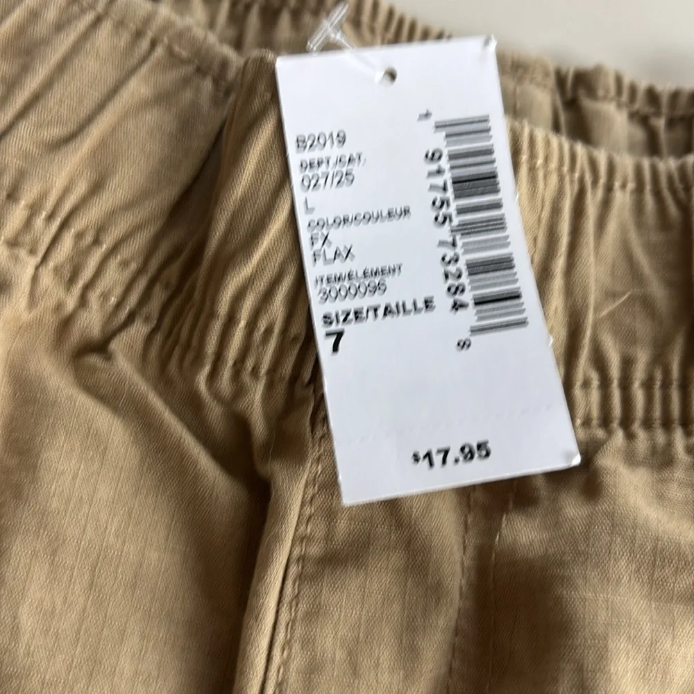 💐 NWT The Children's Place Tan Casual Shorts